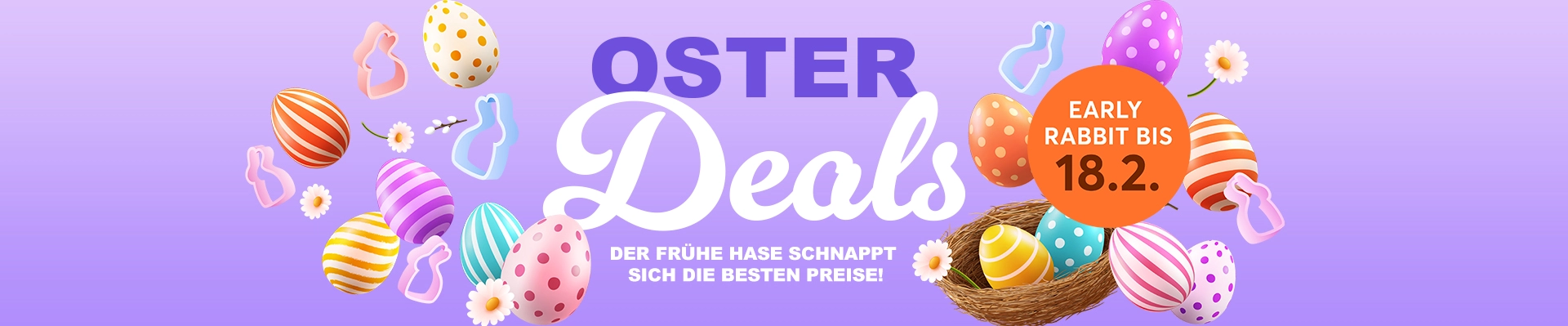 Mutter und Sohn sitzen in einem gemütlichen Wohnzimmer vor dem Sofa auf dem Boden. Zwischen ihnen steht das bunt dekorierte, riesiges brandnooz Osterei mit der Aufschrift "Frohe Ostern". Das Ei ist fast genauso groß wie der etwa 8 jährige Junge.